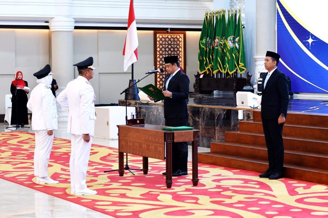 Lantik Bupati