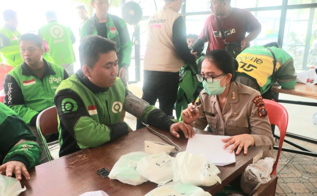 Pengemudi Ojek