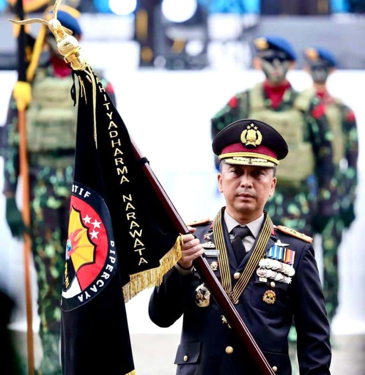 Presiden Hadiahi Penghargaan Nugraha Sakanti Kepada Divisi Humas Polri dan Enam Satker Lainnya 3 Presiden