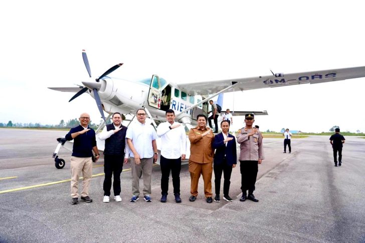 Jajal Pesawat Amfibi, Bupati Samosir : Era Baru dan Daya Tarik Bagi Pariwisata Kabupaten Samosir 1 Pesawat Amfibi