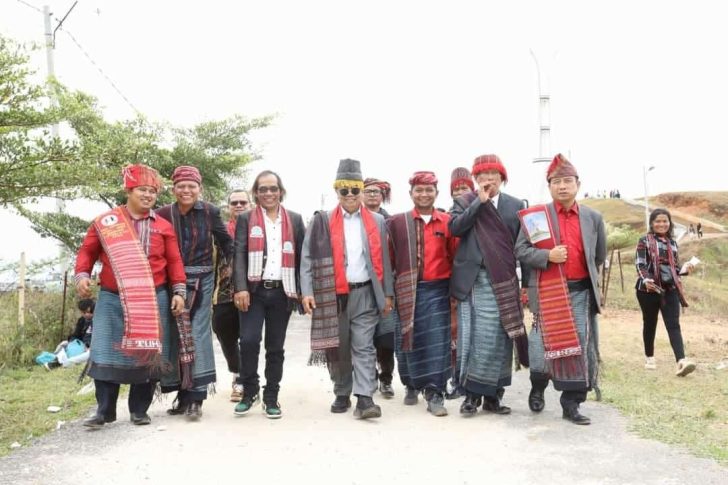 Tugu Toga Aritonang: Simbol Keabadian Marga di Puncak Keindahan Danau Toba 1 Aritonang