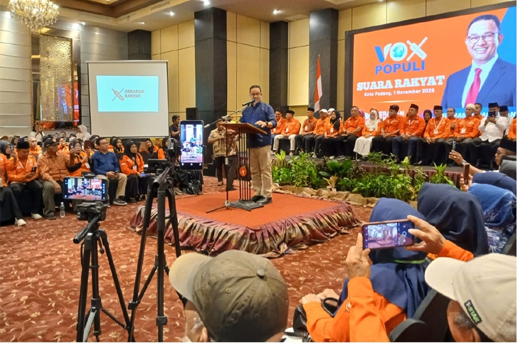 Dialog Anies di Haotel Axana Padang